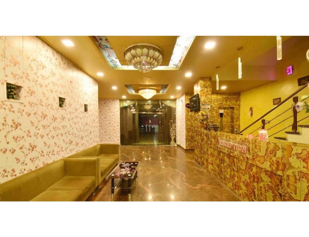 Hotel Shree Shyam Palace, Ujjain Buitenkant foto